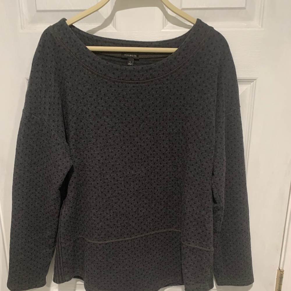 Talbots long sleeve scoop neck top